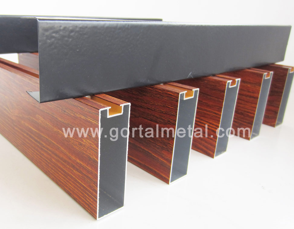 25x90 suspended ceiling for airport