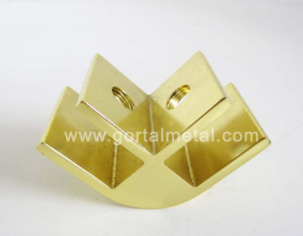 aluminum corner clip